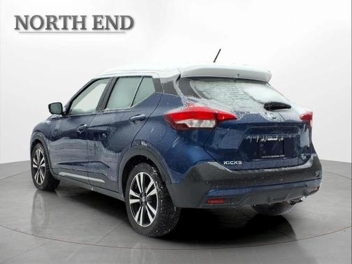 2019 Nissan Kicks SR