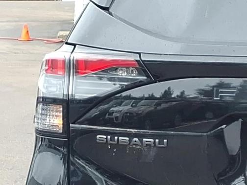 Crystal Black Silica 2025 Subaru Forester Touring