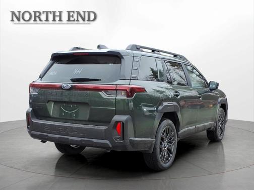 Deep Emerald Green 2026 Subaru Outback Limited XT