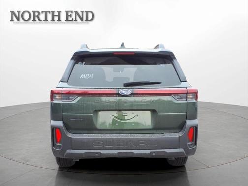 Deep Emerald Green 2026 Subaru Outback Limited XT