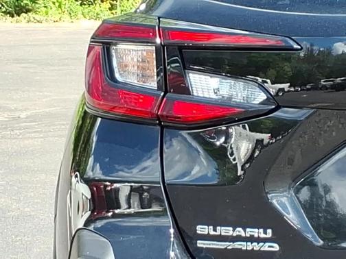 Crystal Black Silica 2024 Subaru Crosstrek Base