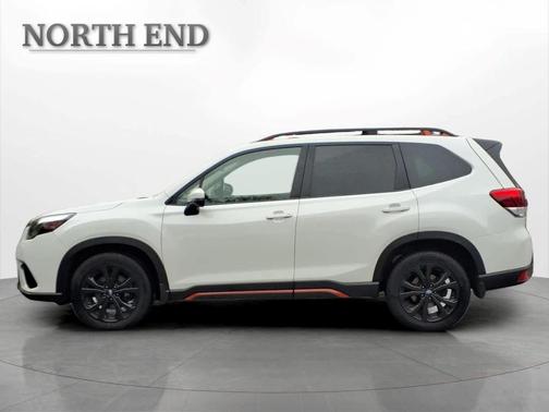 Crystal White Pearl 2024 Subaru Forester Sport