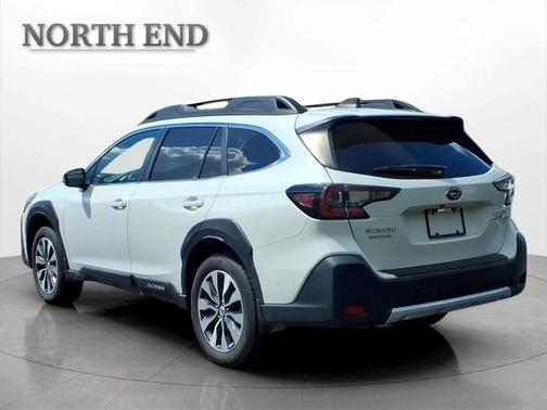 Crystal White Pearl 2023 Subaru Outback Limited