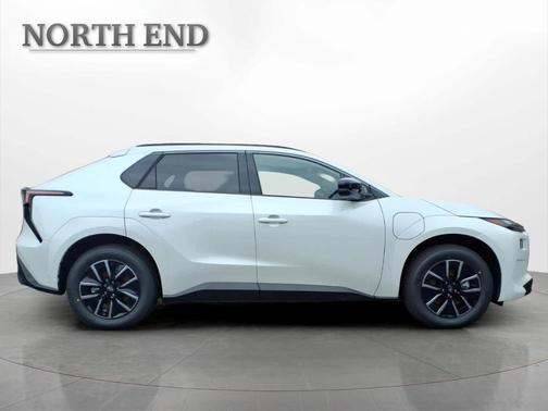 Pearl 2026 Subaru Solterra Premium