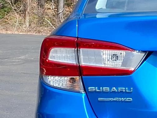 2022 Subaru Impreza Base