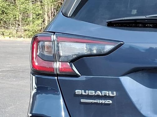 2023 Subaru Outback Touring