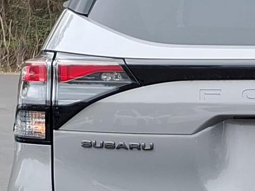 Riverrock Green 2025 Subaru Forester Hybrid Sport