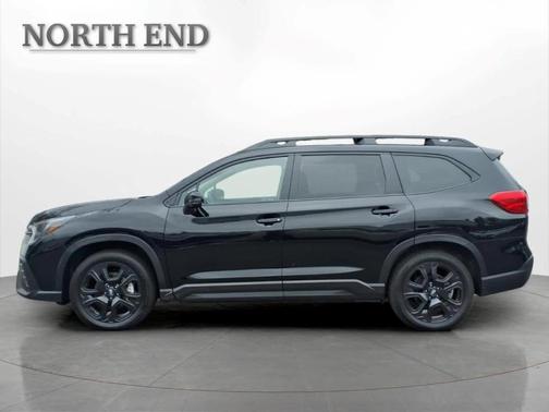 Crystal Black Silica 2023 Subaru Ascent Onyx Edition Limited