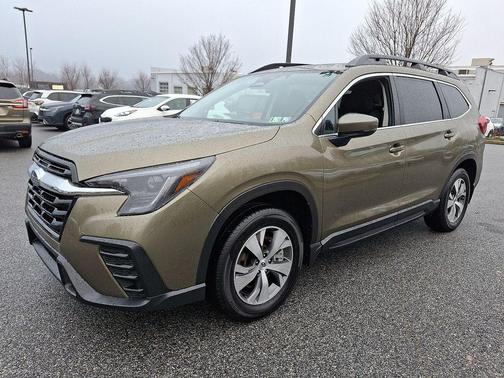 2025 Subaru Ascent Premium 8-Passenger