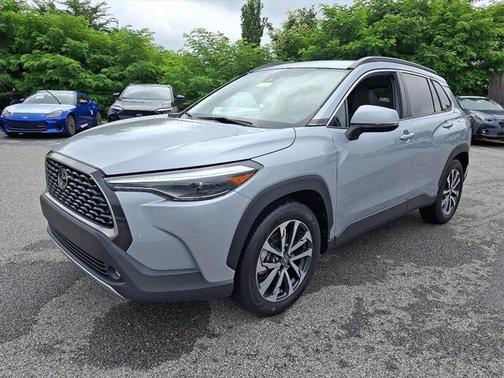 2022 Toyota Corolla Cross XLE