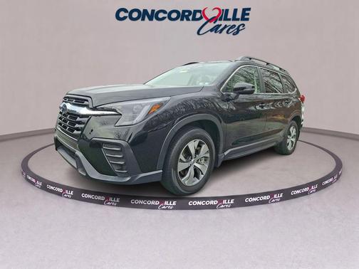 Crystal Black Silica 2023 Subaru Ascent Premium 7-Passenger