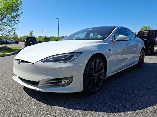 2020 Tesla Model S Long Range Plus
