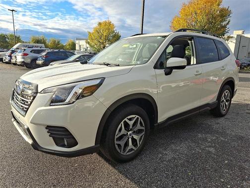 2022 Subaru Forester Premium
