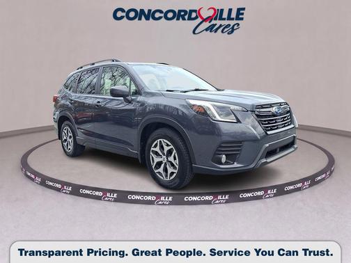 Magnetite Gray Metallic 2023 Subaru Forester Premium