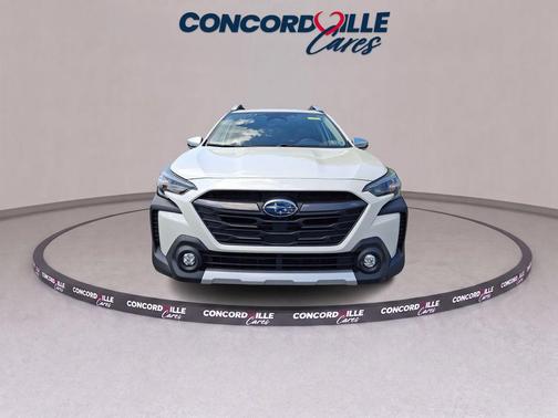 Crystal White Pearl 2024 Subaru Outback Touring XT