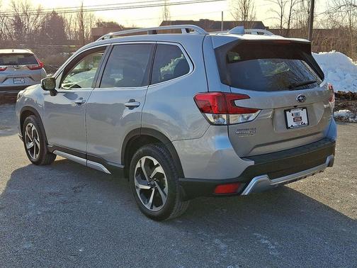 2022 Subaru Forester Touring