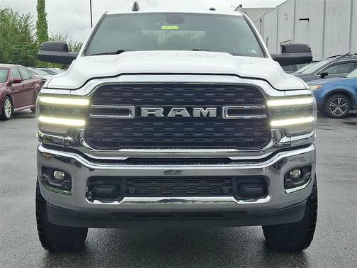 2022 RAM 2500 Big Horn Crew Cab 4x4 6'4' Box