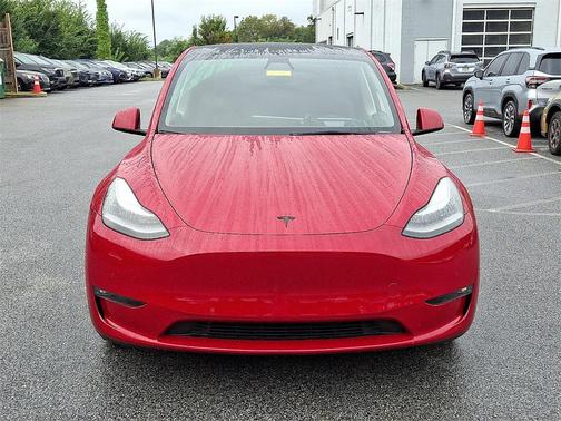 2022 Tesla Model Y Long Range Dual Motor All-Wheel Drive