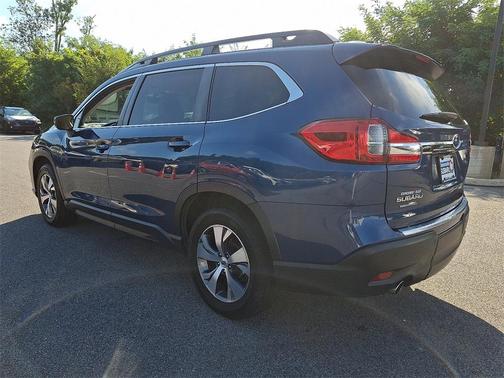 2022 Subaru Ascent Premium 8-Passenger