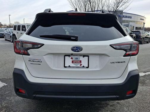 2023 Subaru Outback Premium