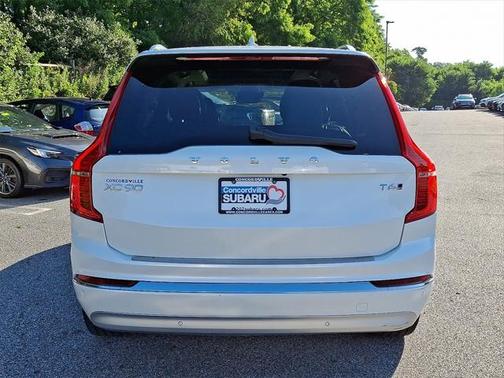 2022 Volvo XC90 T6 Inscription