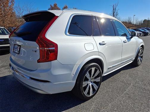 2022 Volvo XC90 T6 Inscription