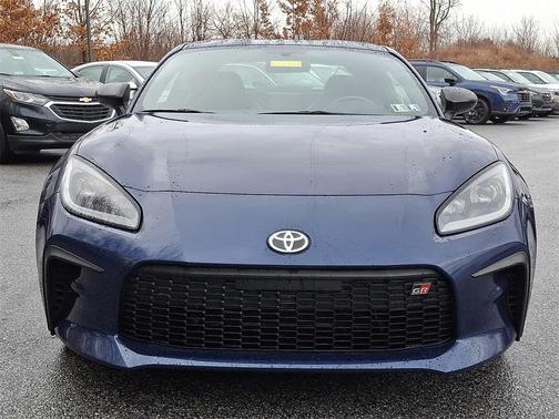 2022 Toyota GR86 Premium