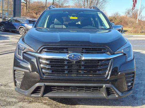 2023 Subaru Ascent Limited 8-Passenger