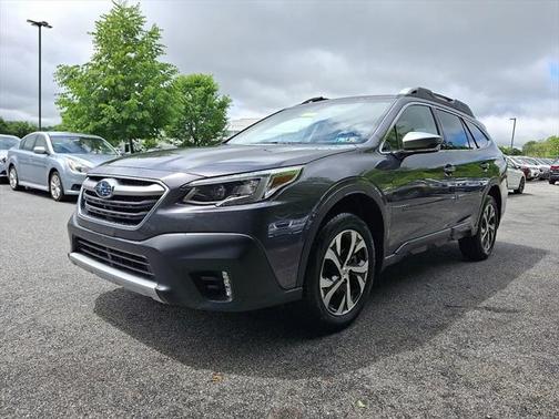2022 Subaru Outback Touring XT