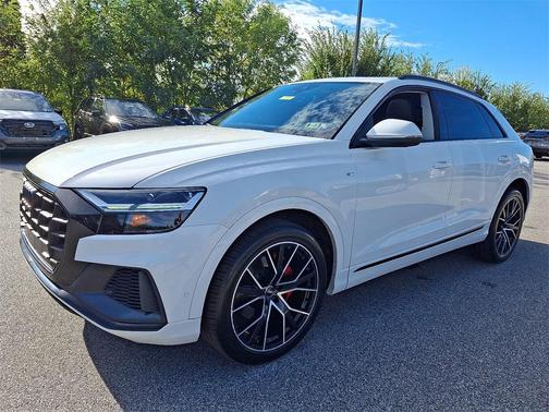 2020 Audi Q8 55 Premium Plus