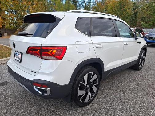 2024 Volkswagen Taos 1.5T SEL