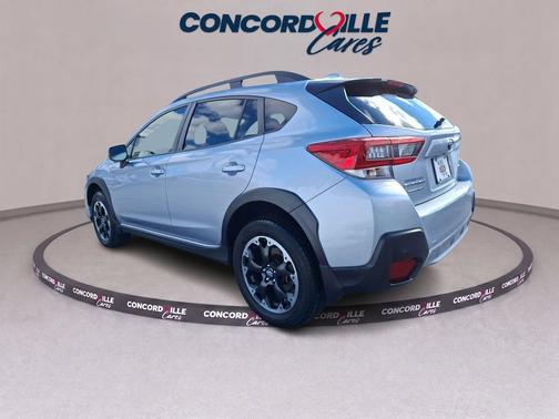 Ice Silver Metallic 2023 Subaru Crosstrek Premium