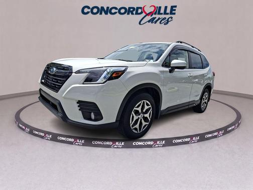 Crystal White Pearl 2023 Subaru Forester Premium