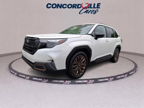 Crystal White Pearl 2025 Subaru Forester Sport