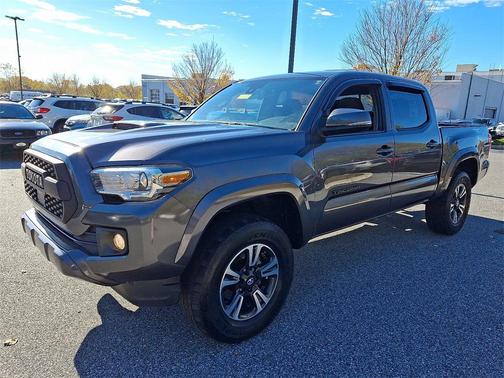 2018 Toyota Tacoma TRD Sport