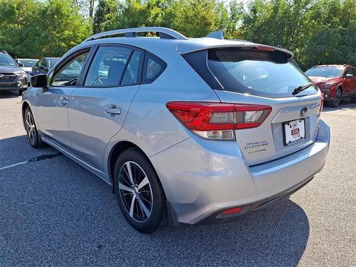 2020 Subaru Impreza Premium 5-Door