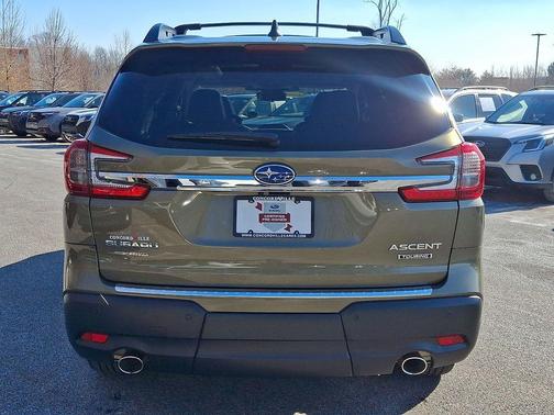 2023 Subaru Ascent Touring 7-Passenger