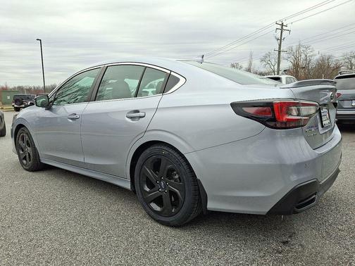 2022 Subaru Legacy Sport