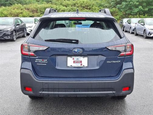 2025 Subaru Outback Base
