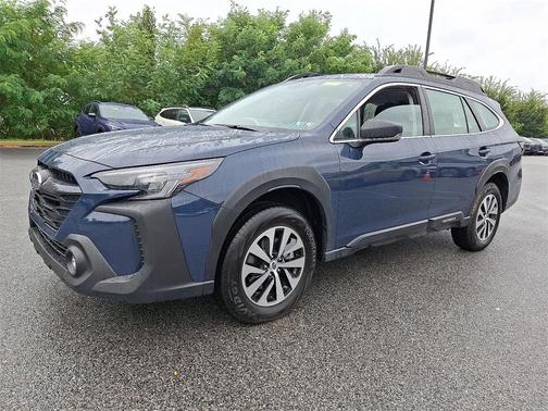 2025 Subaru Outback Base