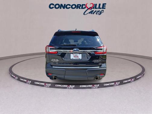 Crystal Black Silica 2023 Subaru Ascent Limited 8-Passenger