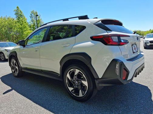 Crystal White Pearl 2025 Subaru Crosstrek Limited