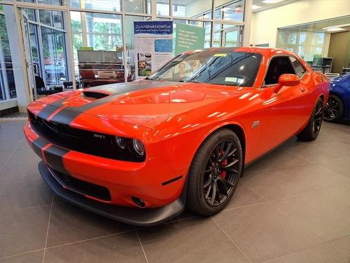 2016 Dodge Challenger SRT 392