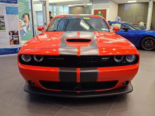 2016 Dodge Challenger SRT 392
