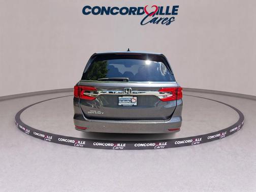 Gray 2018 Honda Odyssey EX-L