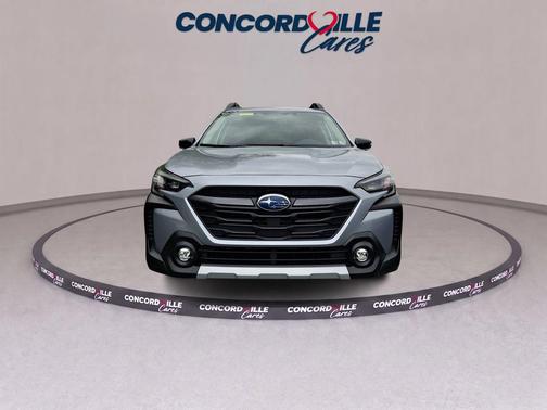 Ice Silver Metallic 2025 Subaru Outback Limited