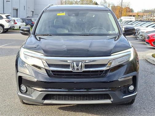 2019 Honda Pilot Touring 8-Passenger
