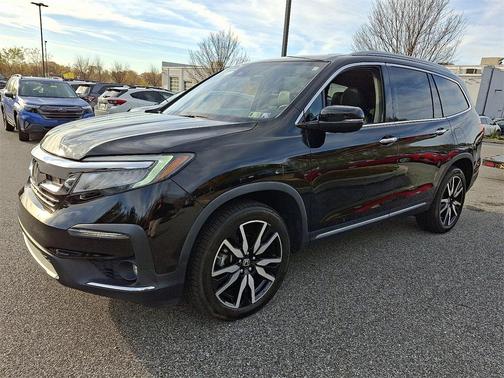 2019 Honda Pilot Touring 8-Passenger