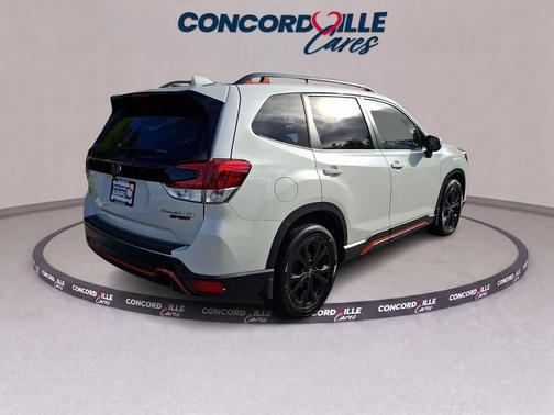 Crystal White Pearl 2019 Subaru Forester Sport