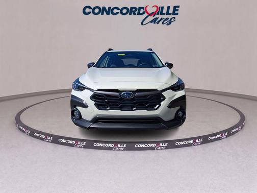 Crystal White Pearl 2025 Subaru Crosstrek Limited
